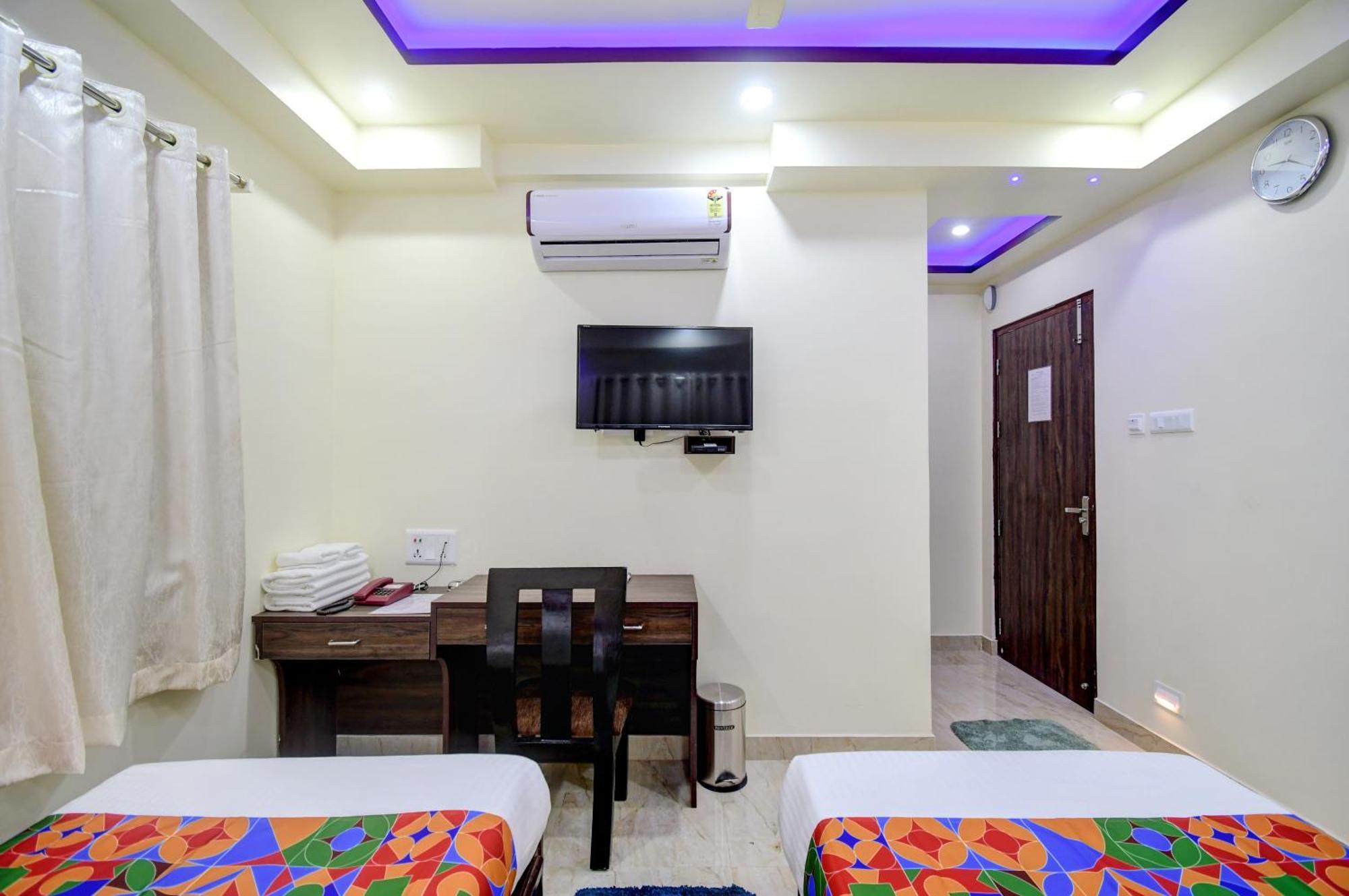 Anchorage Inn Kolkata Bagian luar foto
