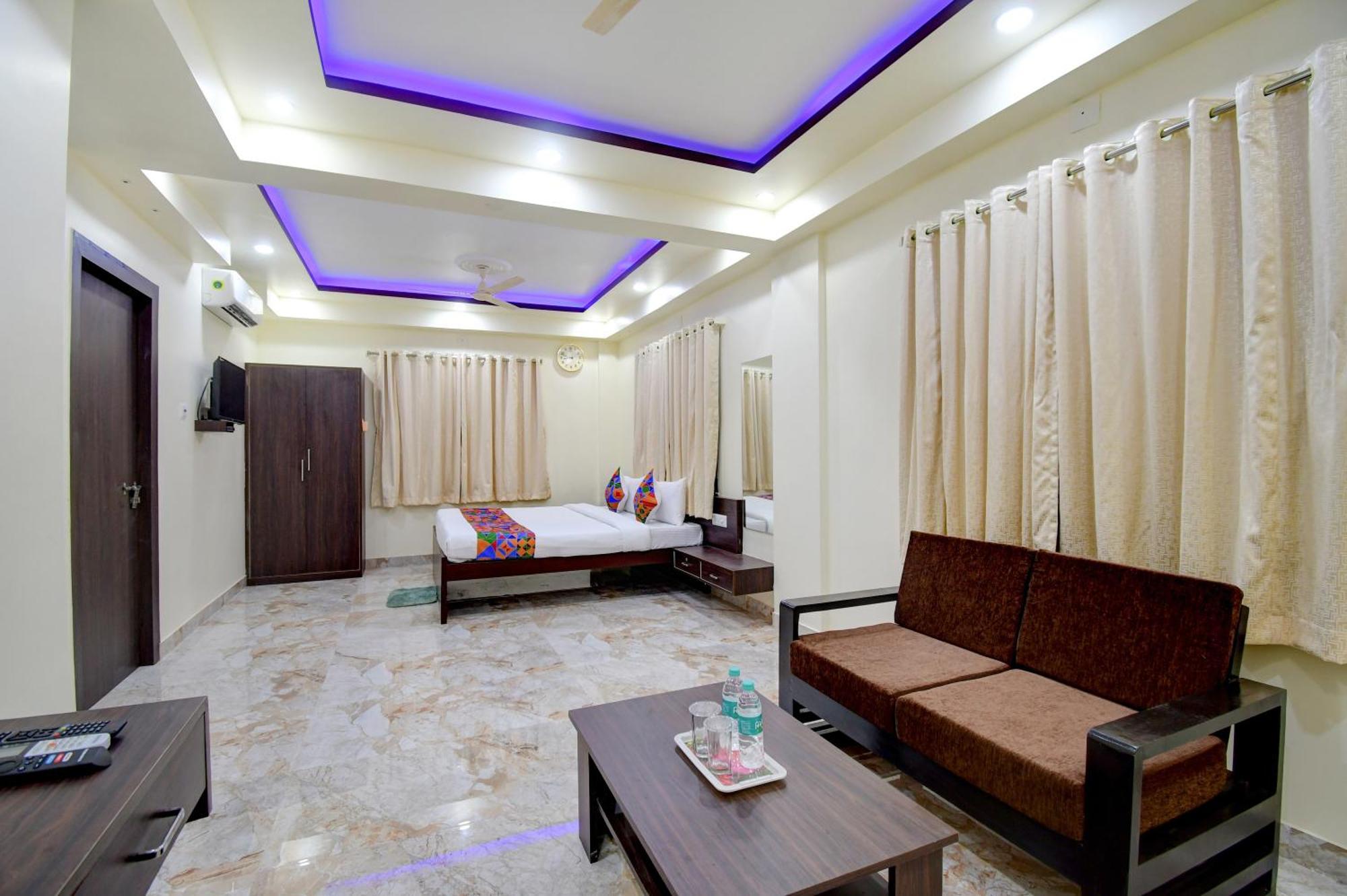 Anchorage Inn Kolkata Bagian luar foto