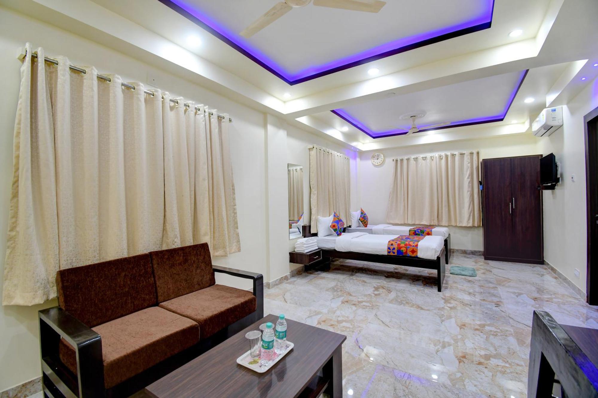 Anchorage Inn Kolkata Bagian luar foto